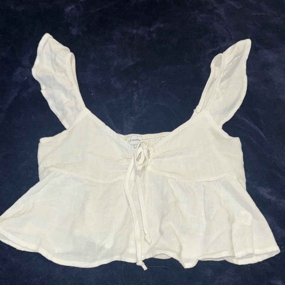 La Hearts Cream Ruffle Sleeve Crop Top